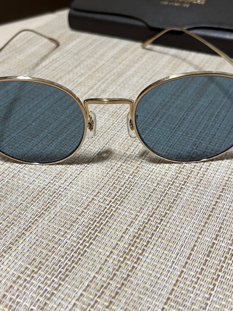 小物 OLIVER PEOPLES OV1306ST