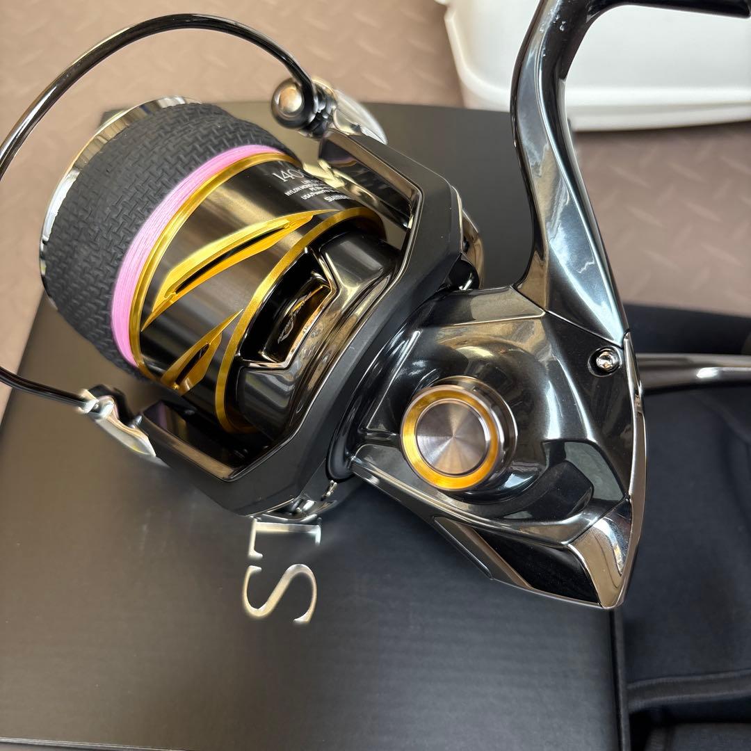 SHIMANO 25STELLA SW 14000 xgスピニングリール