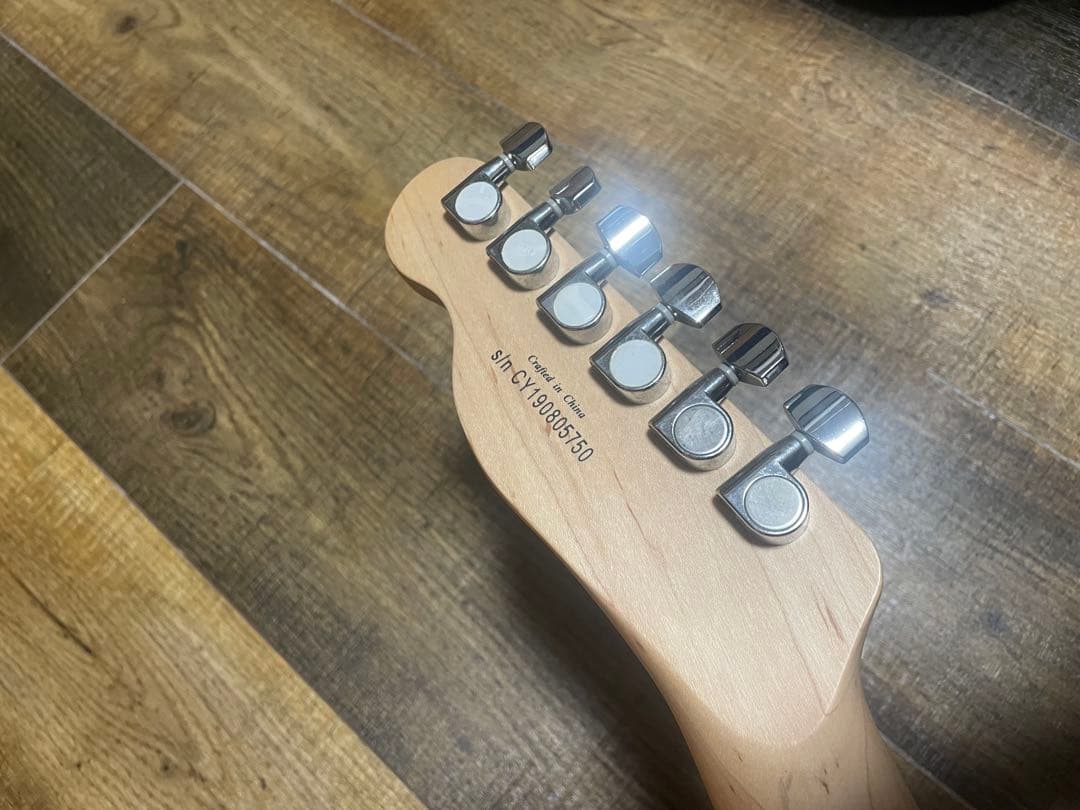 Squier テレキャスター Race Red