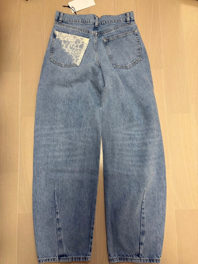 完売品　ZARA ダメージ加工バギーレースデニムパンツ