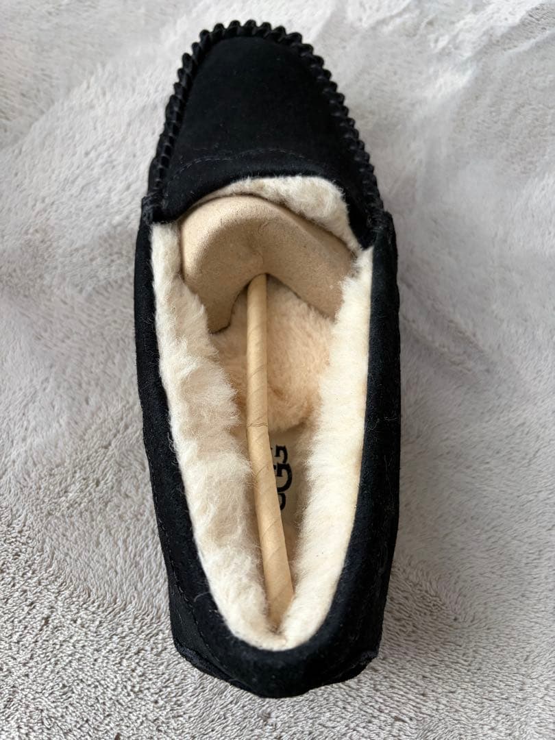 UGG モカシン スリッポン ムートン ボア ブラック