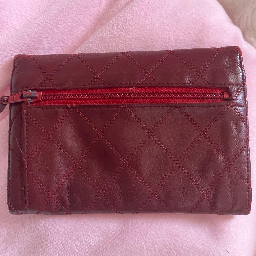 CHANEL ワインレッド 二つ折り財布