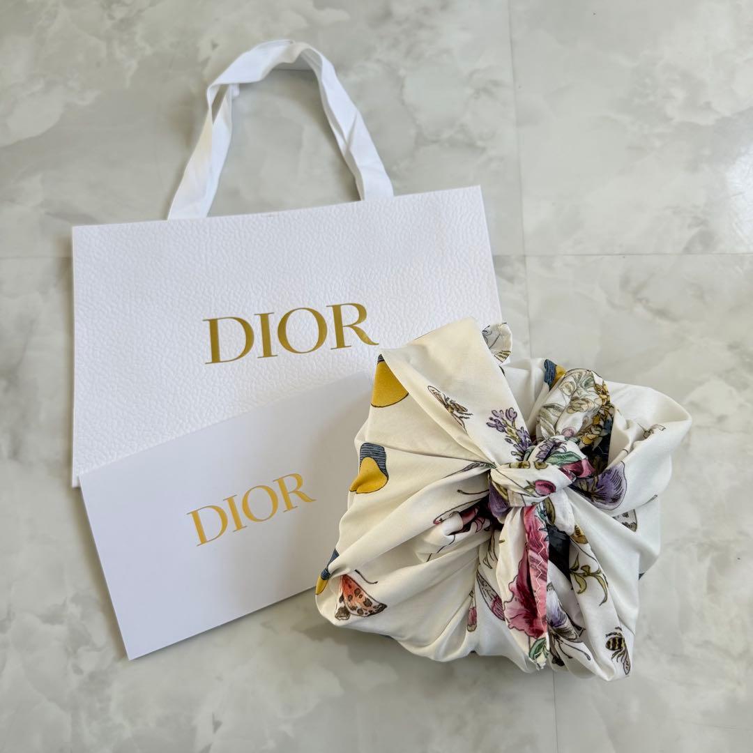 美品⭐︎Dior Caro Dahlia ウォレット　カナージュ カーフスキン