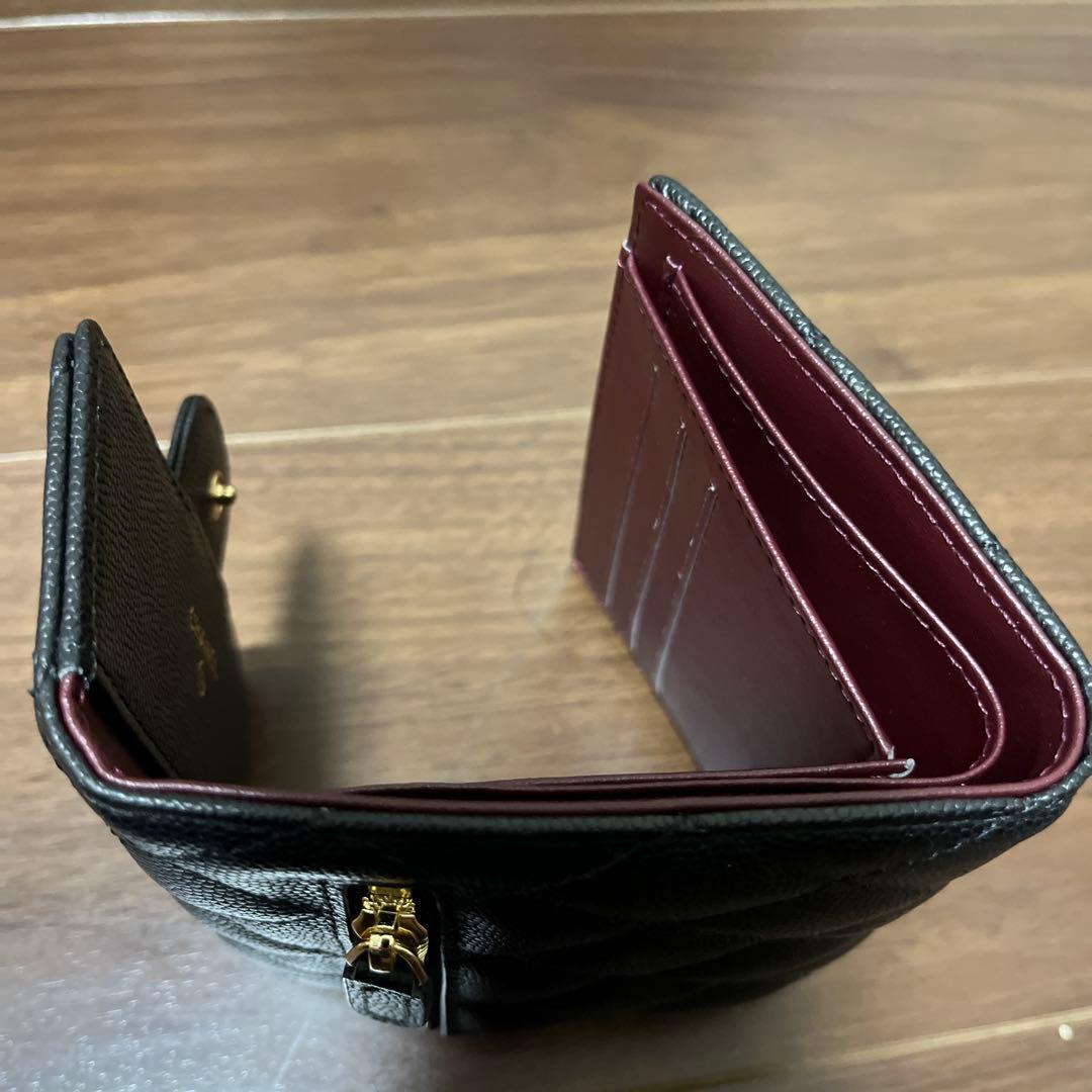 キルティング 三つ折り財布