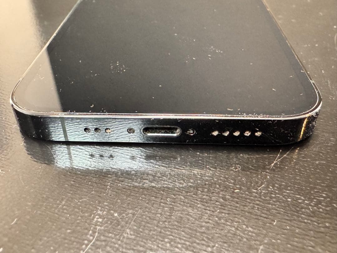 iPhone 12pro 本体