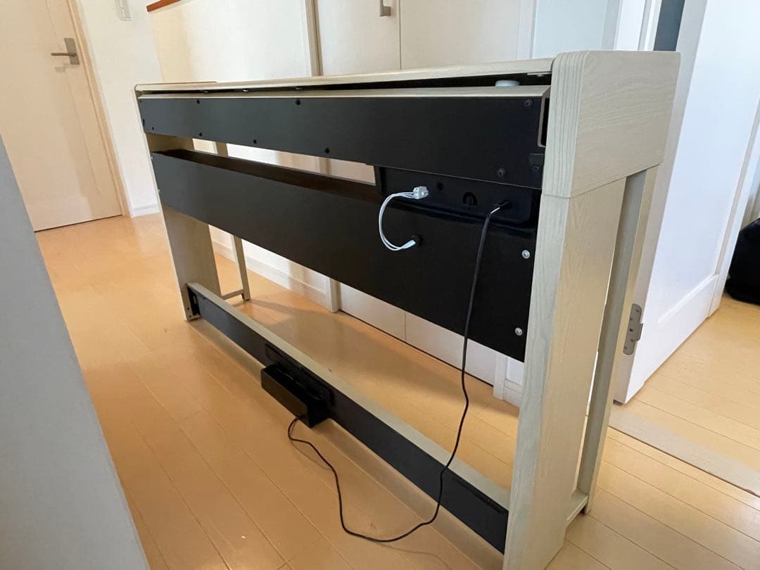 【極美品】KORG　C1 Air 2018年製　ホワイトアッシュ　電子ピアノ