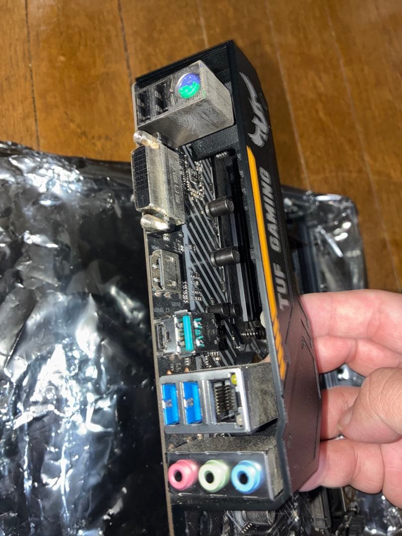マザーボード Tuf B450M/ ryzen 5 1600/ sata 240gb