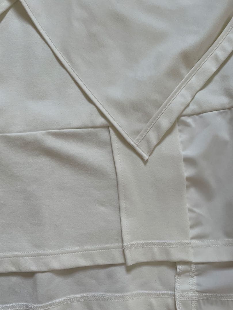 UN3D. ターンオーバーカットTee