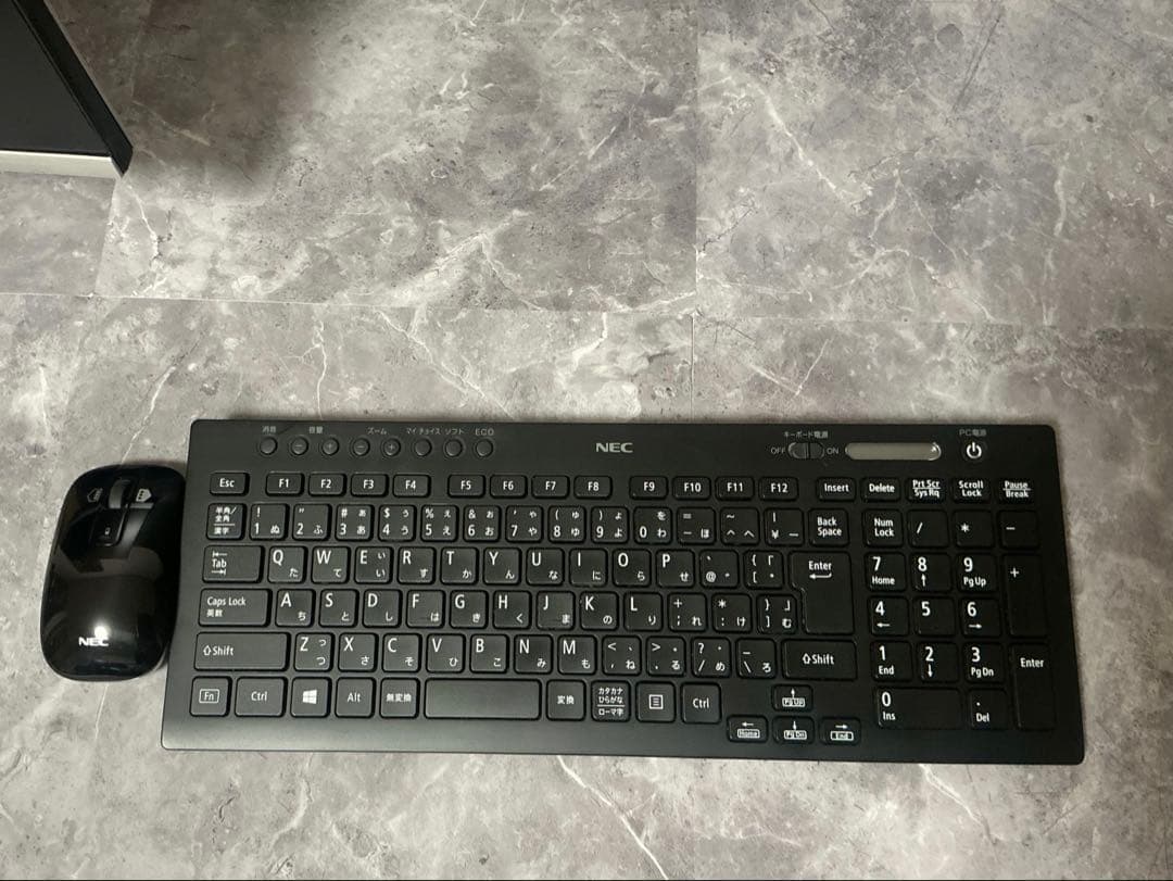 美品 NEC corei7 一体型 第8世代 新品NVMeSSD キーボード付き