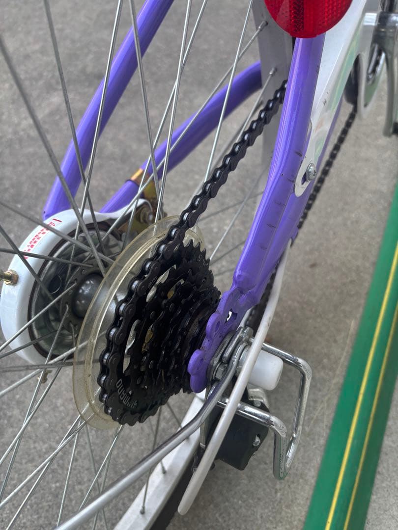 【富山県内直接引渡限定】　女の子　キッズ　自転車 24型 ヘルメット付