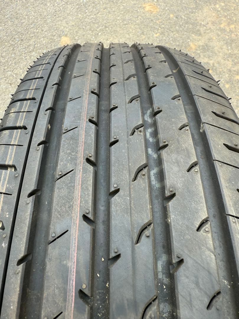 17インチサマータイヤ　ADVAN v03