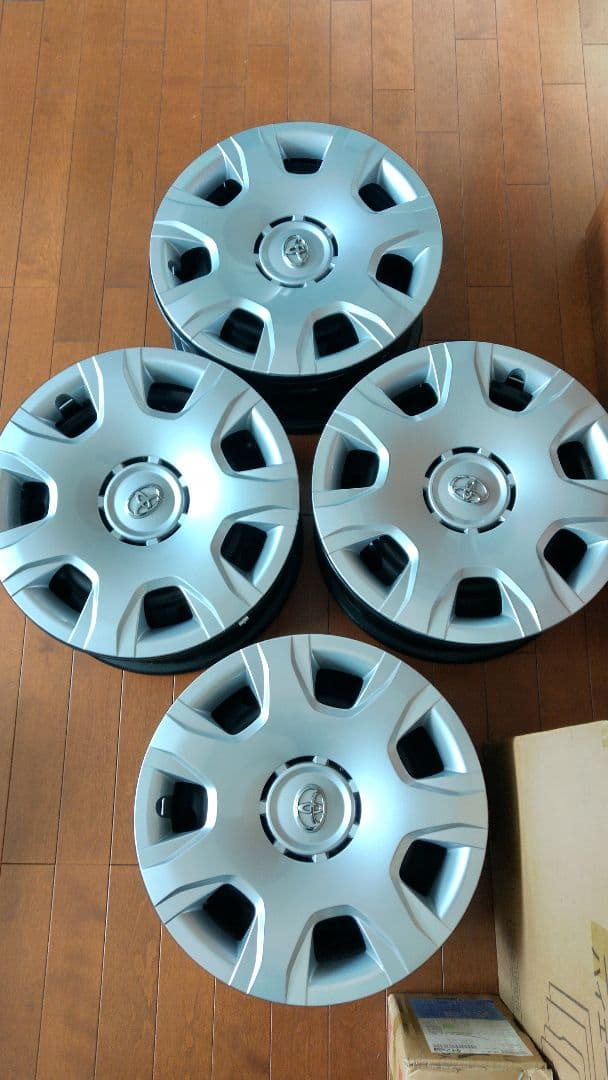 ①ハイエース新車はずし スチールホイール２個 15インチ