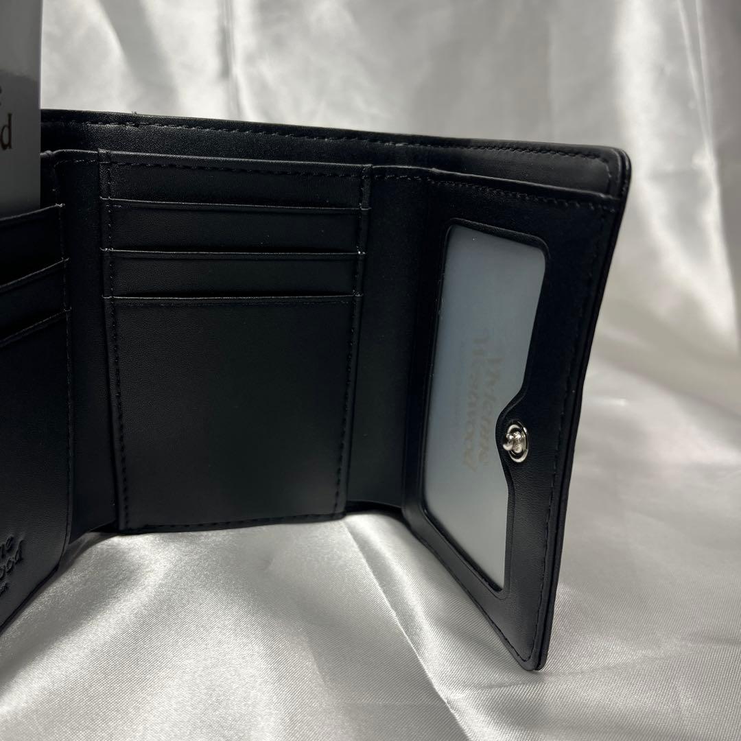 新品 Vivienne Westwood ブラック ヴィヴィアン柄 三つ折り財布