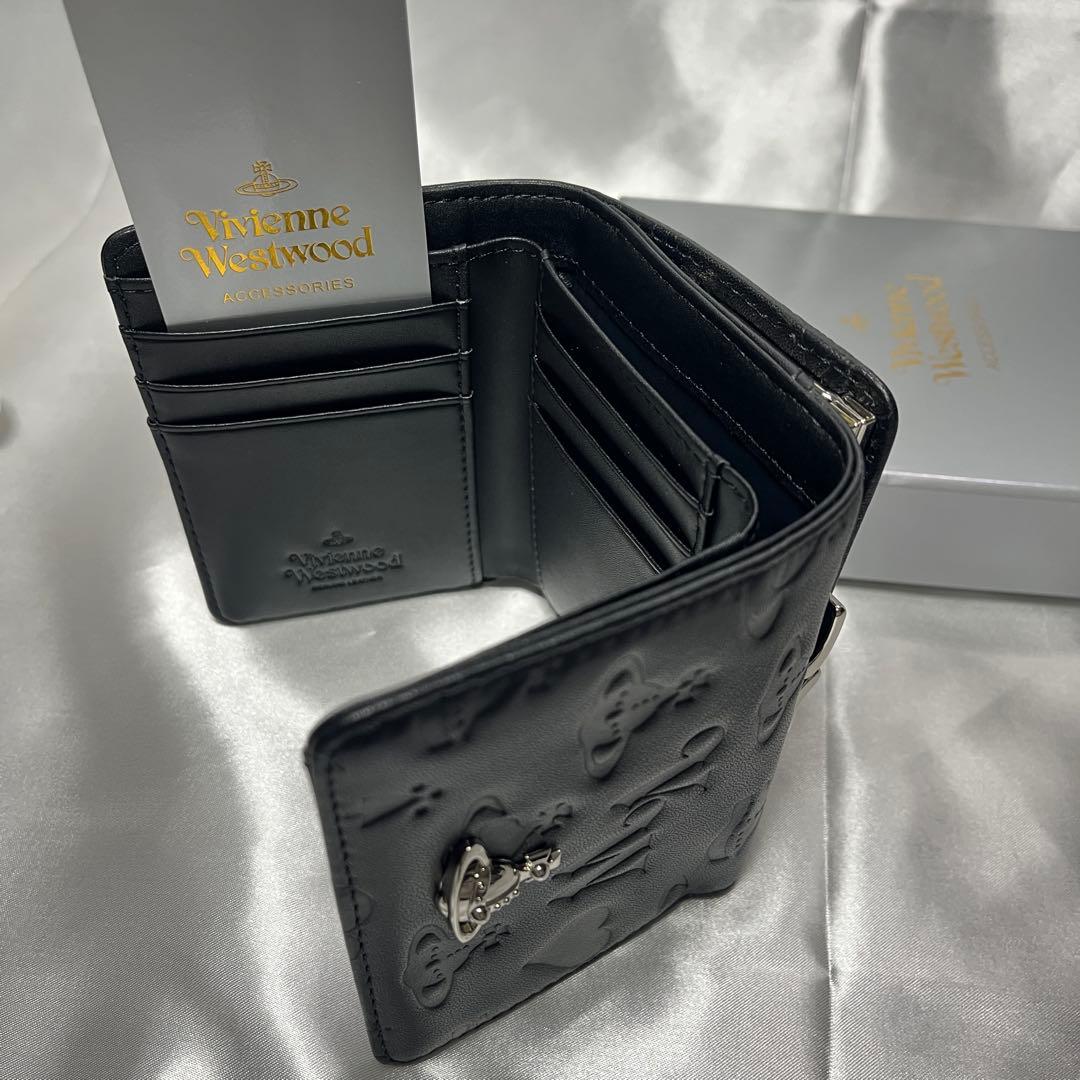 新品 Vivienne Westwood ブラック ヴィヴィアン柄 三つ折り財布