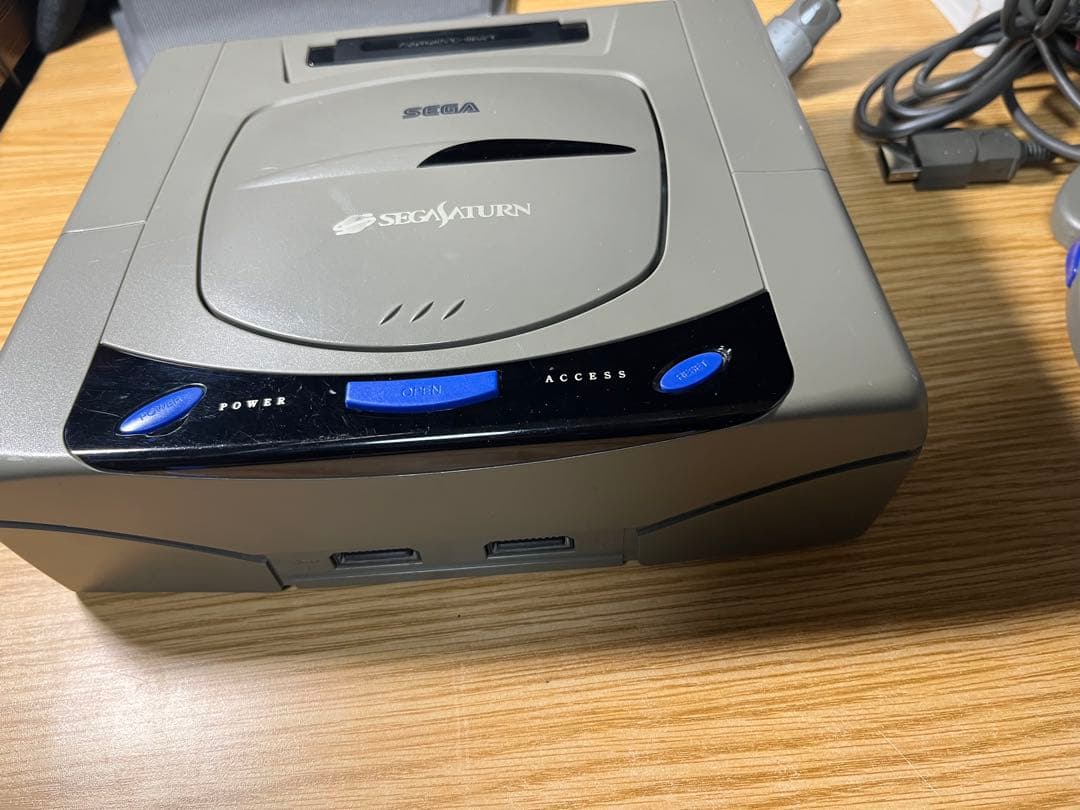 SEGA セガサターン 本体　すぐ遊べるセット　動作確認済み　付属品付き　良品