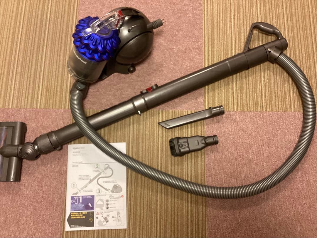 再値下げしました　dyson キャニスター掃除機 本体　中古