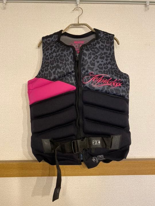 ライフジャケット　JETPILOT