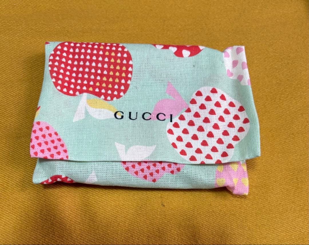 GUCCI リンゴ2つ折り財布クロエさん専用