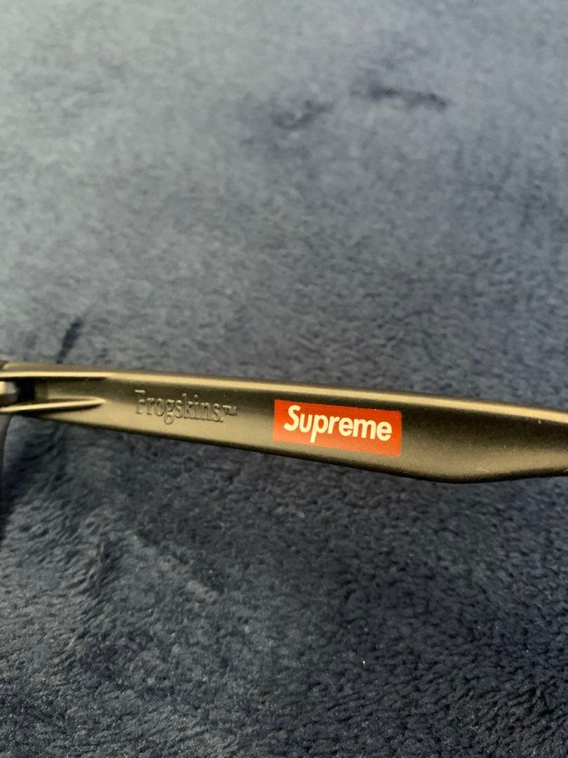 し*)様 Supreme x Oakley - Frogskins サングラス