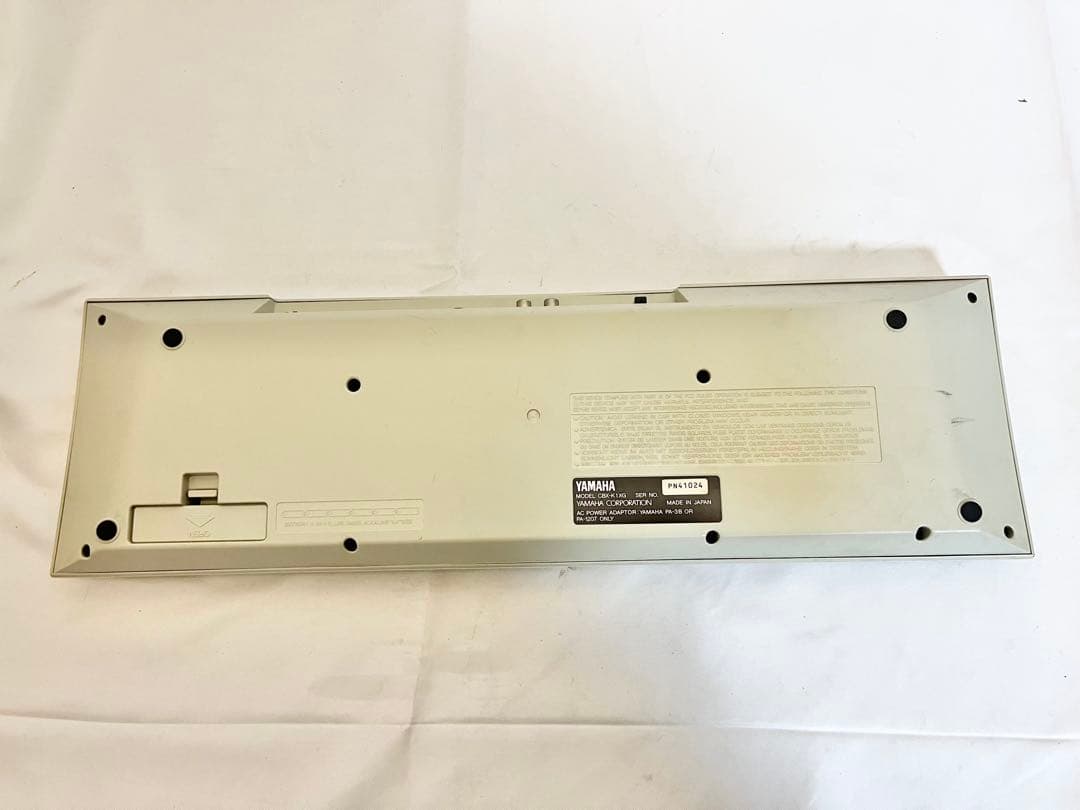 ②YAMAHA ヤマハ CBX-K1XG MIDI キーボード37鍵