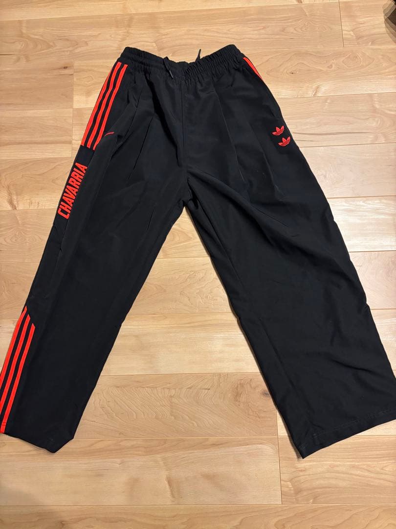 ウォーキング・ランニングウェア WOVEN TRACK PANTS /adidasWILLY CHAVARRIA
