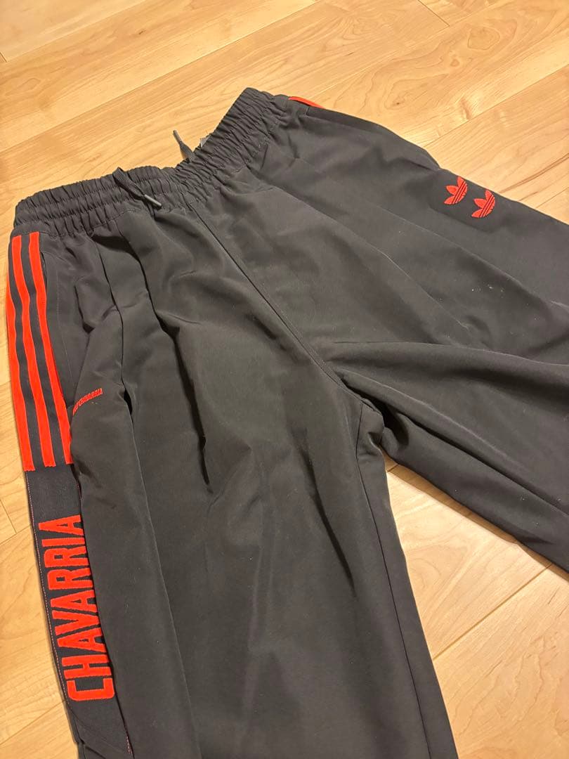 ウォーキング・ランニングウェア WOVEN TRACK PANTS /adidasWILLY CHAVARRIA
