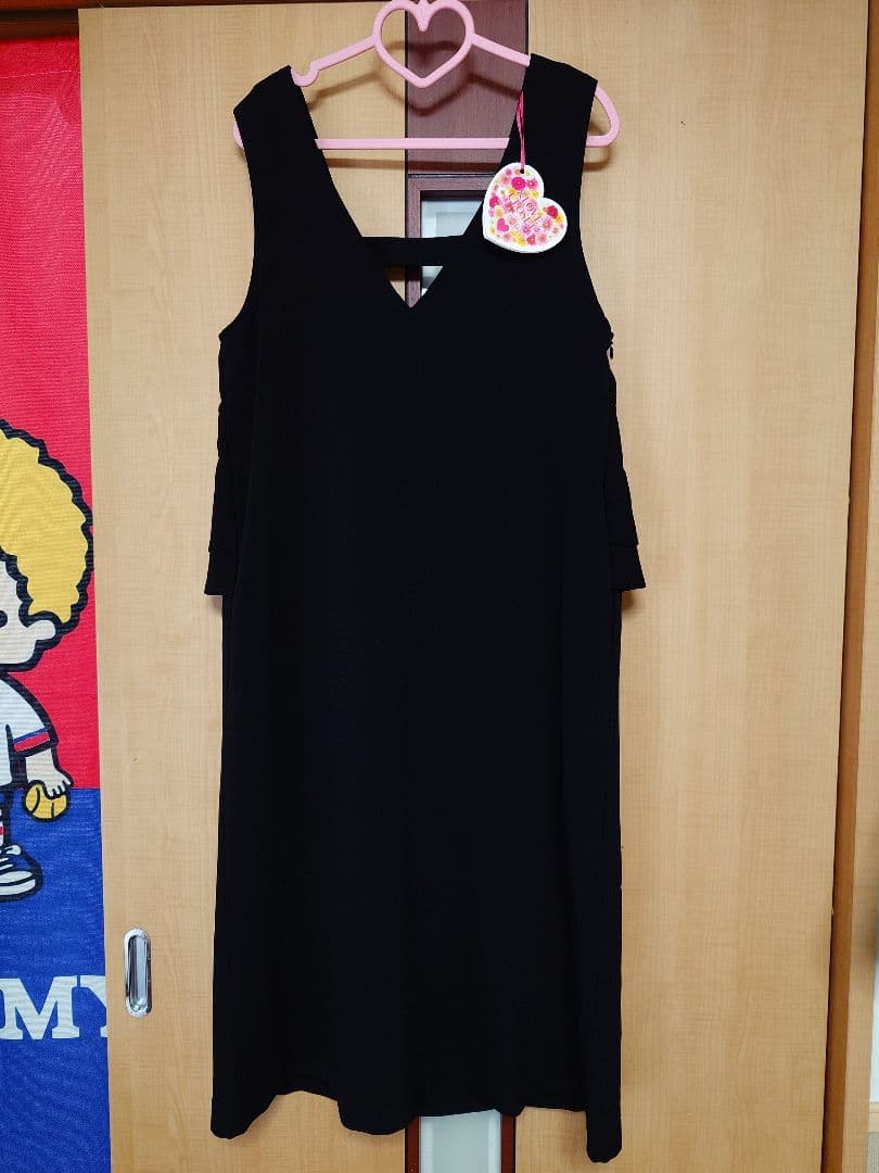 新品タグ付きアンドラブクローゼット＆LOVEバックフリルジャンスカSM