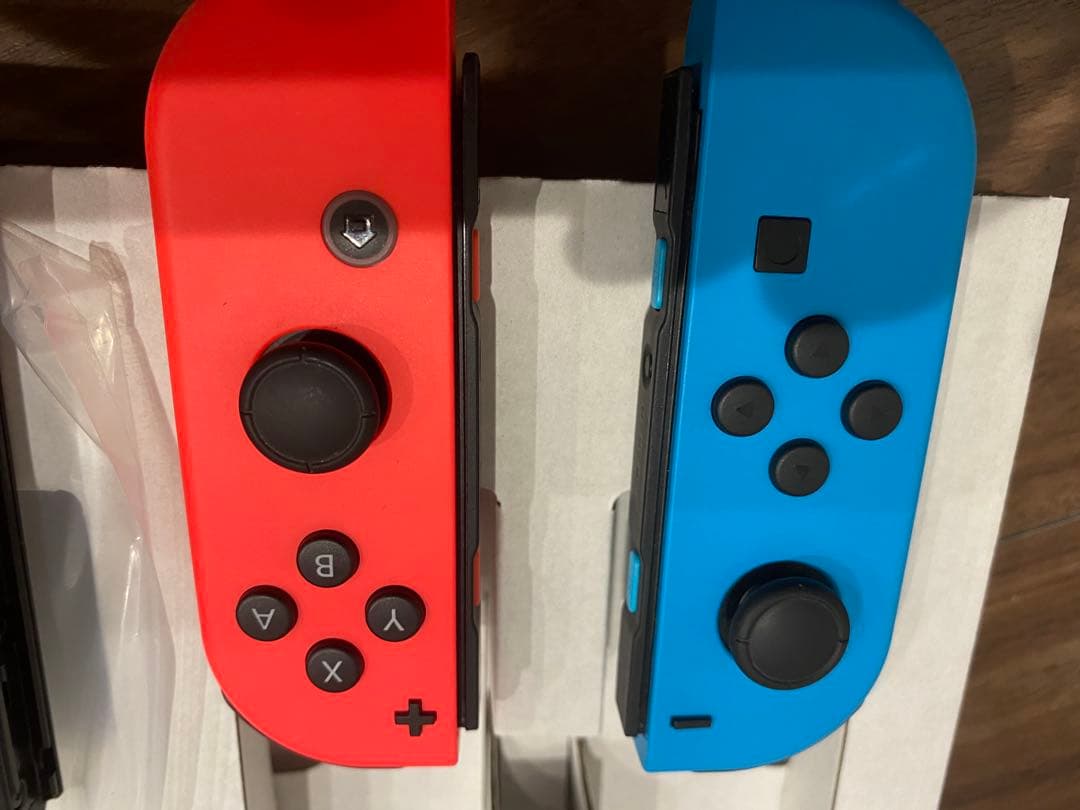 【ゆってぃ】ほぼ未使用　Nintendo Switch