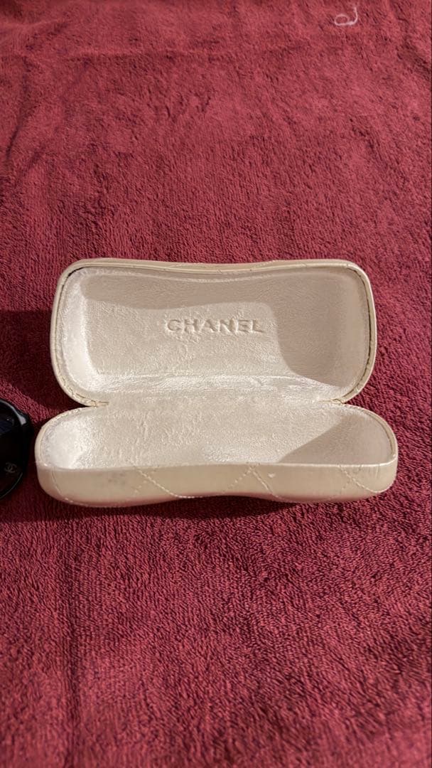 CHANEL ブラック サングラス ケース付き(最終値下げ)