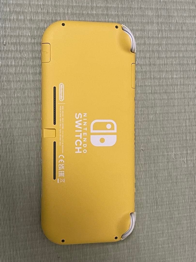 Nintendo Switch Lite イエロー 本体　即日発送^_^