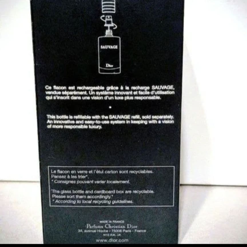 Diorディオール　ソヴァージュ　 オードゥ パルファン100ml　箱付