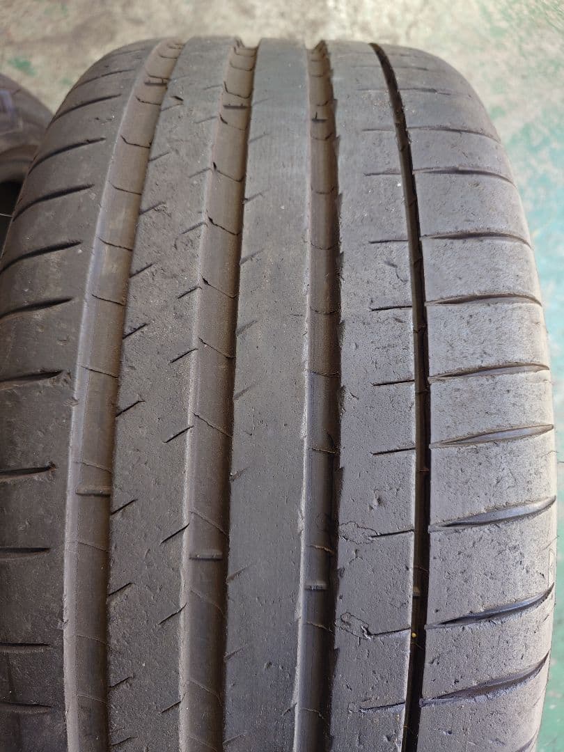 ミシュラン　パイロットスポーツ4S 255/40ZR21 102Y
