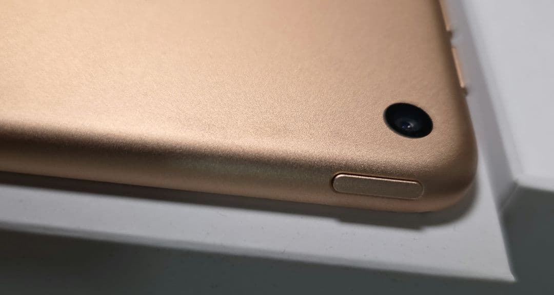 iPad mini (第5世代)：A2133 WiFiモデル 64G