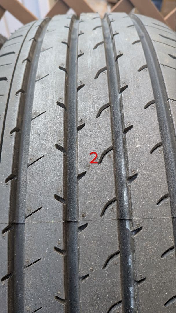 新車外し 40アルファード 225/60R18 タイヤのみ 2025年34週製