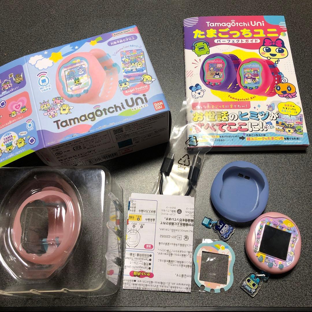 Tamagotchi Uni エンジェル本体