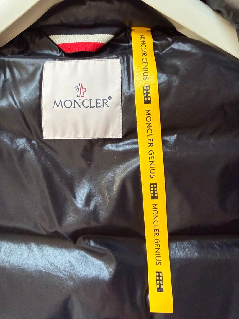 MONCLER GENIUS AWAKE ダウンベスト1 モンクレール
