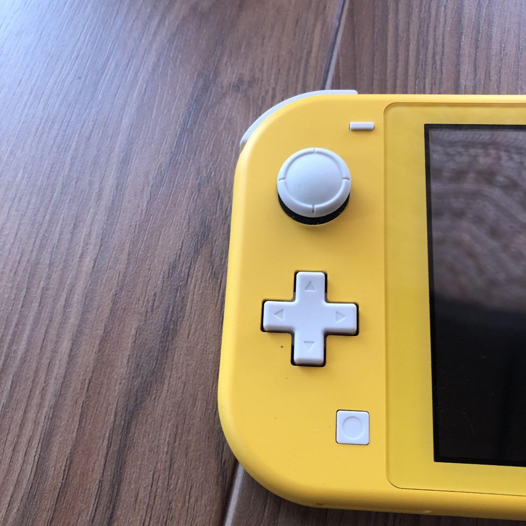ニンテンドーswitch yellow