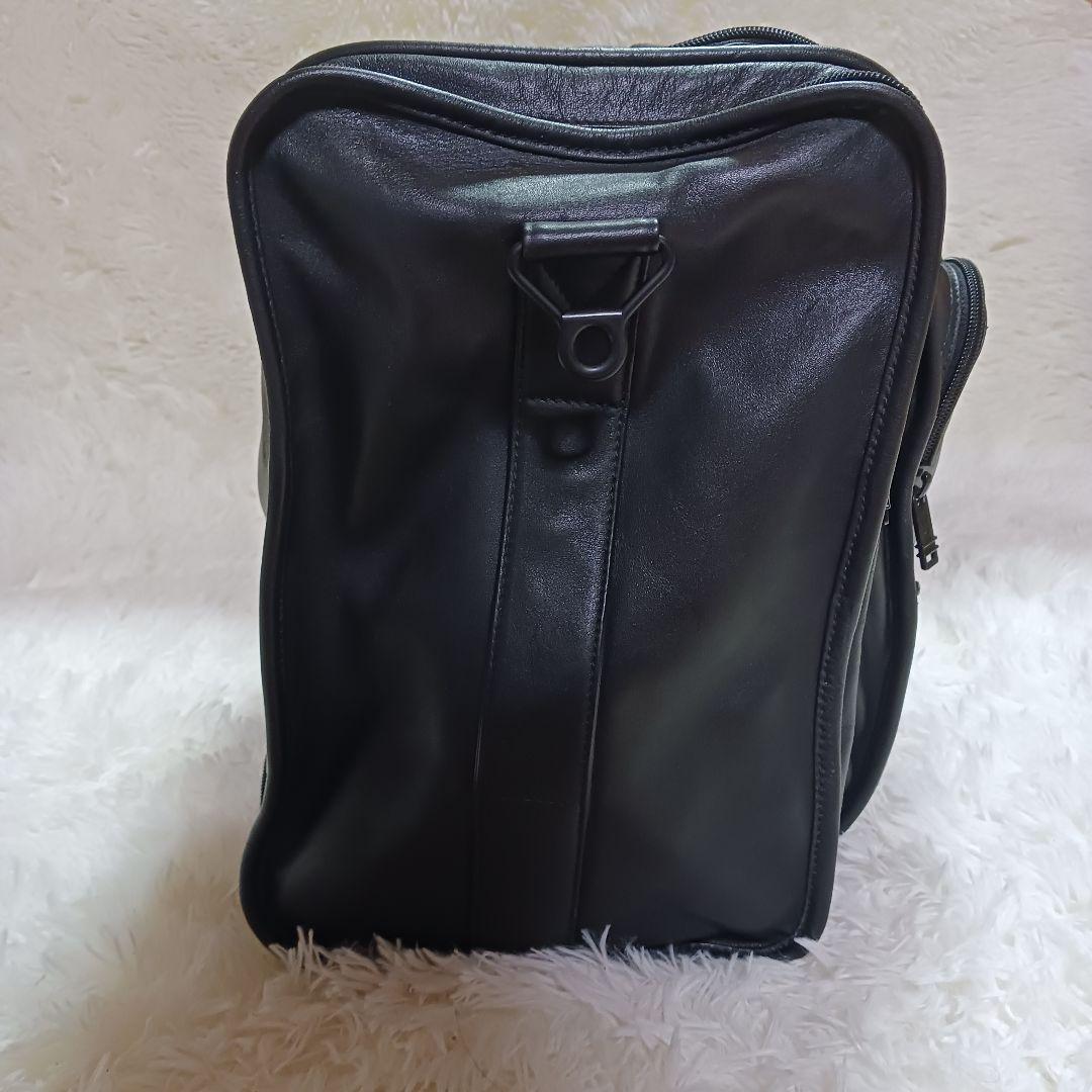 トゥミ　TUMI　ボストンバック　レザー　大容量　 9222D3