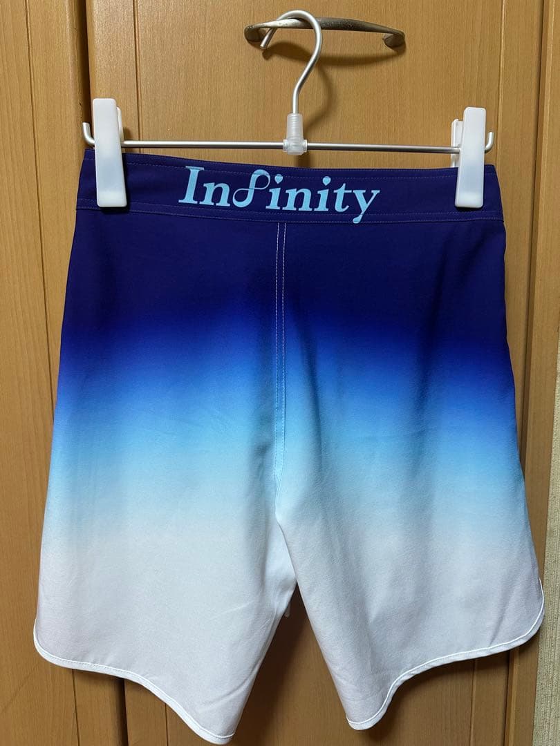 サーフパンツ　フィジーク　infinity 28インチ