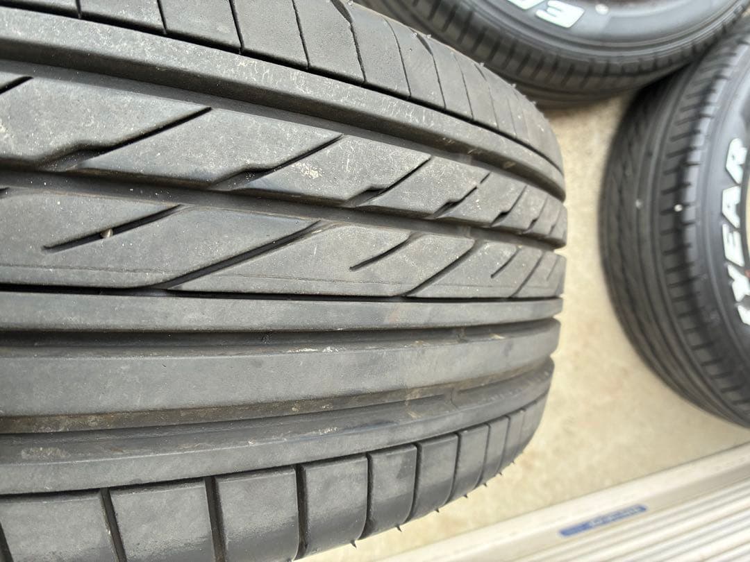 【送料込】バリ山 24年 215/60R17C 109/107R ハイエース