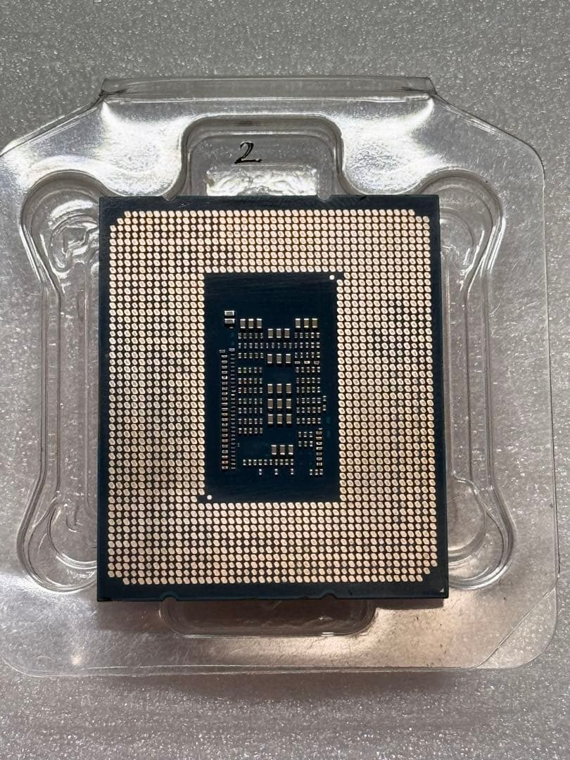 Intel Core i7-13700K CPUジャンク