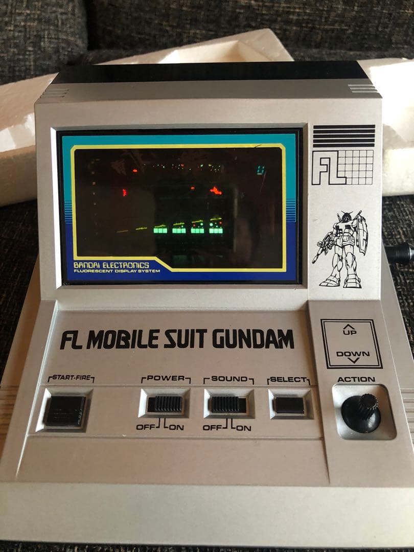 希少　LSIポータブルゲーム　機動戦士ガンダム 美品　当時物　レトロ