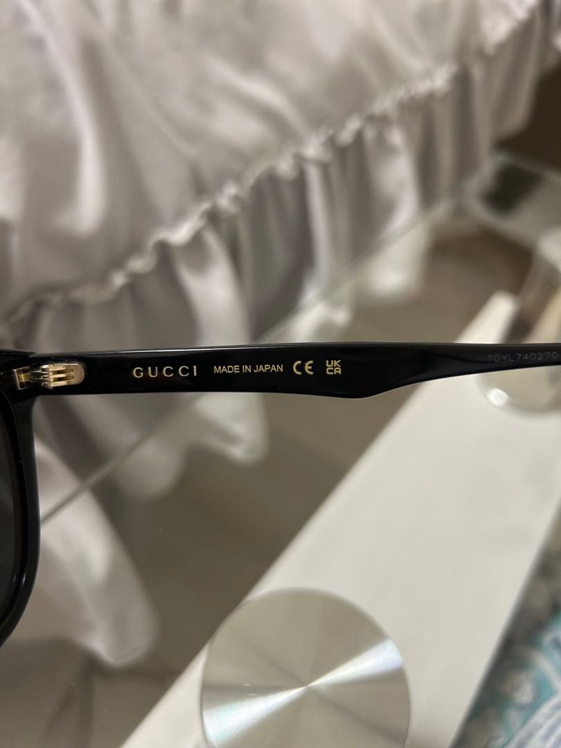 GUCCI サングラス ブラック ケース付き モデル:GG1001SK 001
