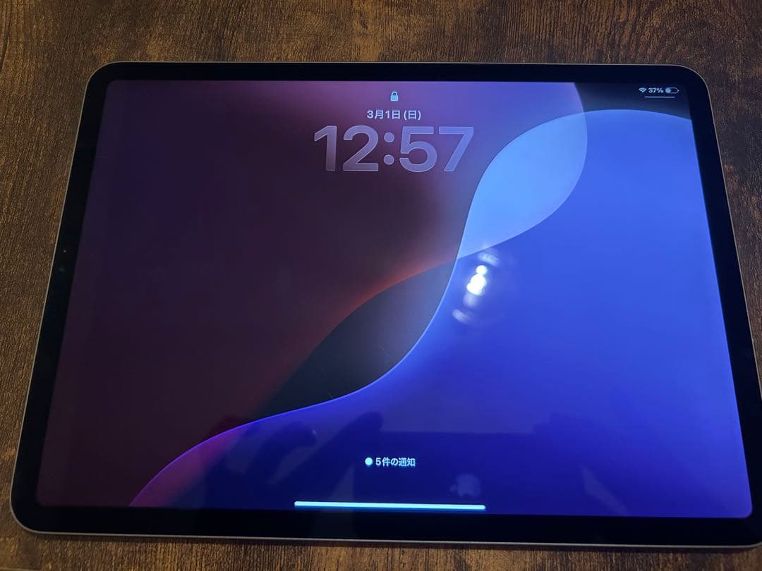 iPadPro11インチ(第２世代)Wi-Fi256GBシルバー整備品