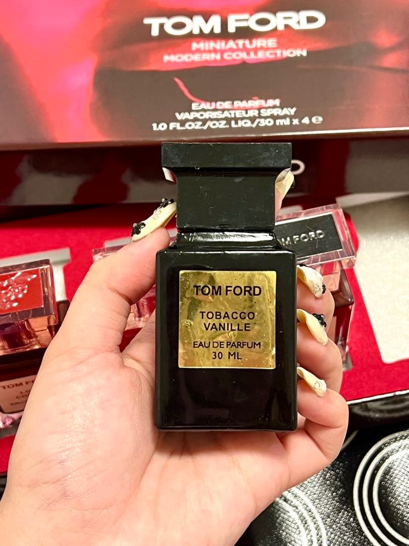 TOM FORD ミニチュアセット COLLECTION 4本セット