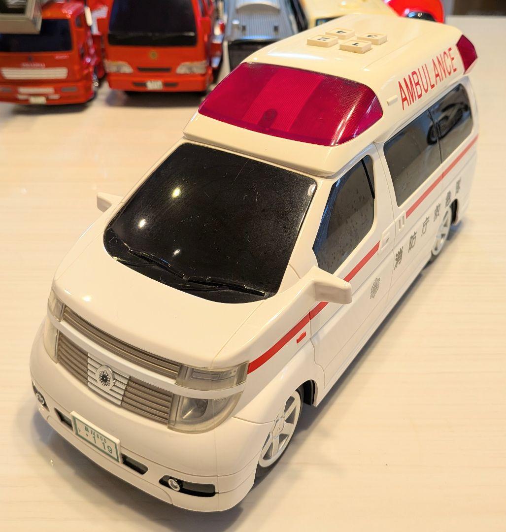 ⭐️動作確認済⭐️トイコー　サウンドシリーズ　救急車　消防車　パトカー等　11台