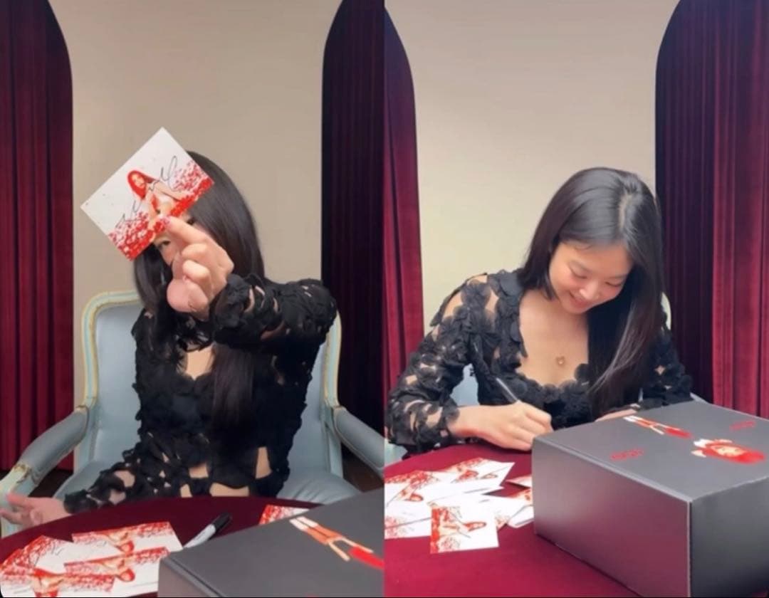 新品 Jennie ジェニ　ruby　直筆サイン入りパーカー セット Mサイズ