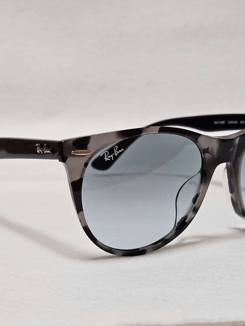 Ray-Ban サングラス RB2185F 1250/AD ユニセックス