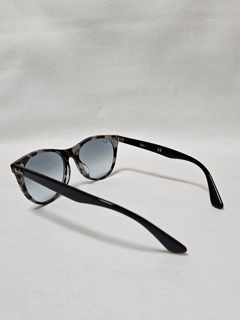 Ray-Ban サングラス RB2185F 1250/AD ユニセックス
