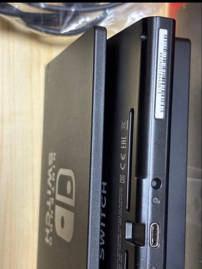 万*✨様 Nintendo Switch 本体 ブラック コントローラー付き